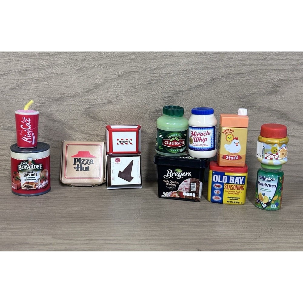 12 Zuru Food Mini Brands Toy Food Take Out Pizza Hut Jack in Box Fridays Bryers